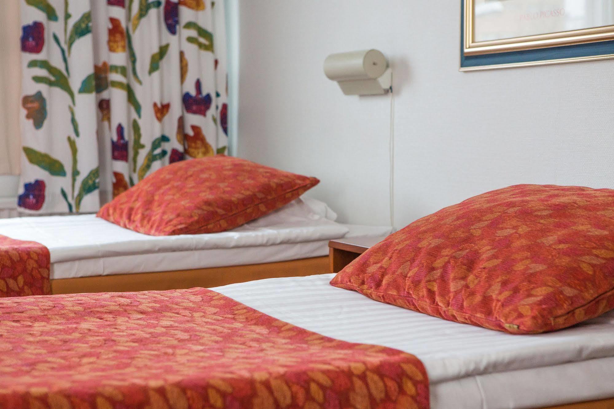 Hotel Amado Pori